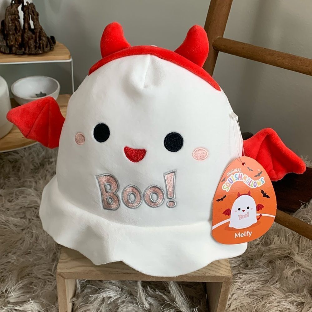 Melfy KELLYTOY‎ Squishmallow 8"  The
Devil Ghost Halloween